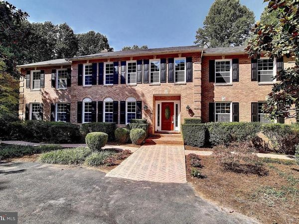 13112 LAUREL GLEN ROAD, CLIFTON, VA 20124