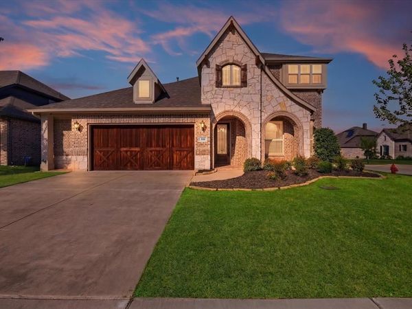 300 Ben Thomas Street, Burleson, TX 76028