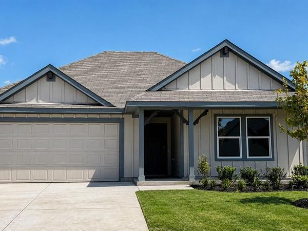 2204 JOHNNY CASH Drive, Fort Worth, TX 76036