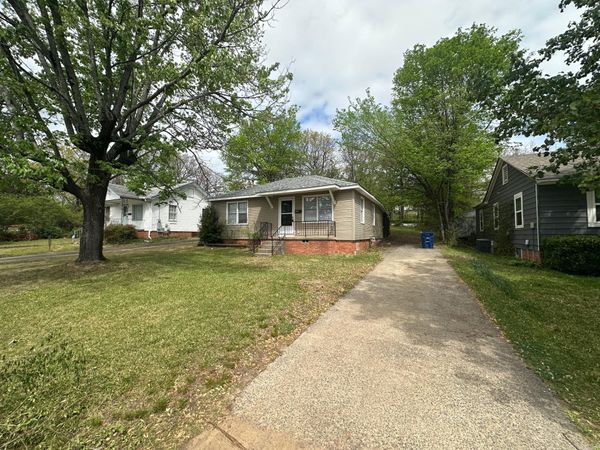 601 W 51 Street , North Little Rock, AR 72118