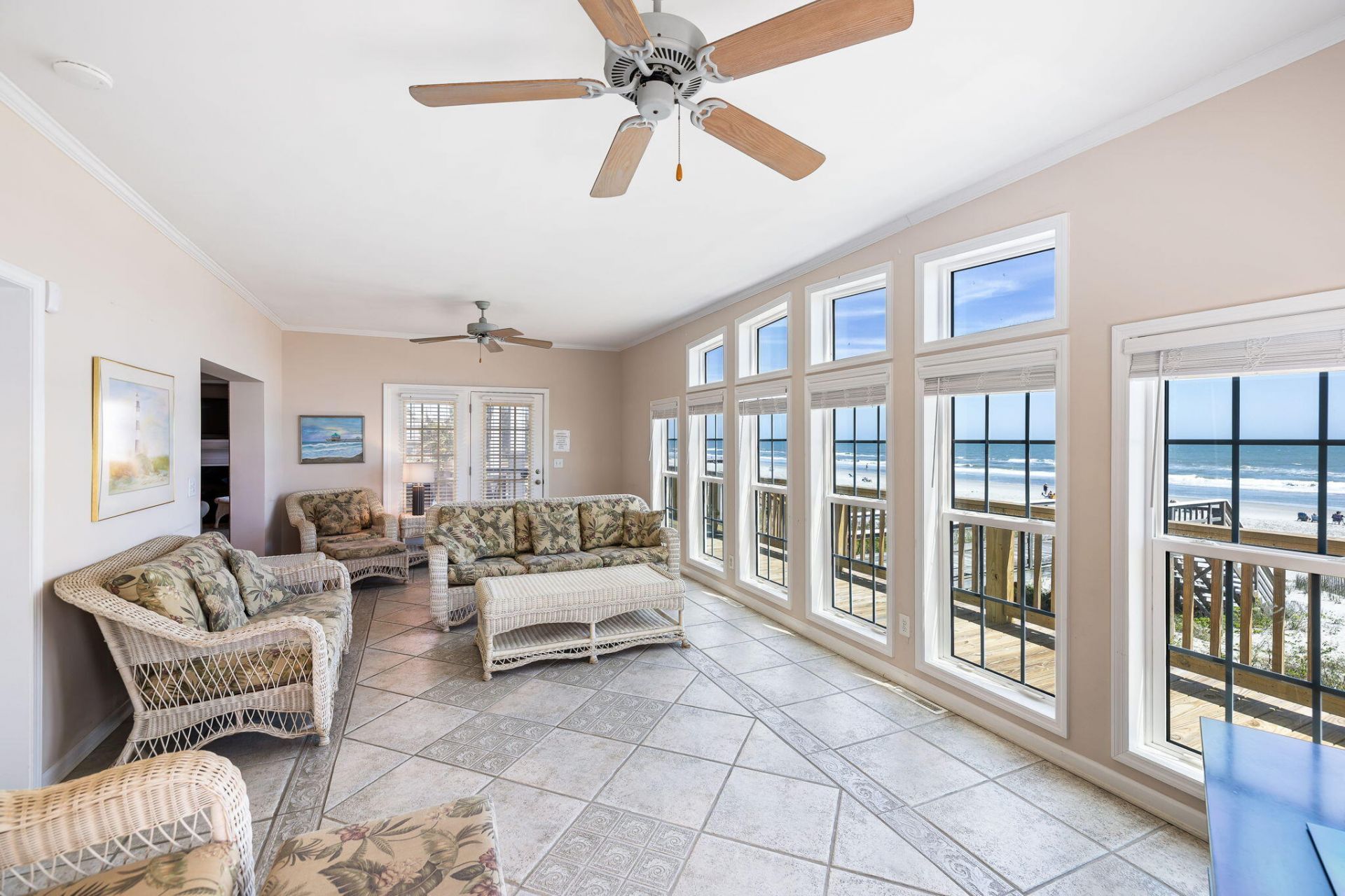 621 E Arctic Avenue Photo 11