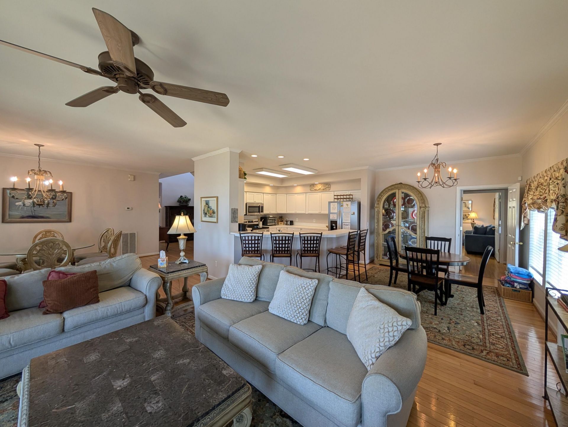 621 E Arctic Avenue Photo 13