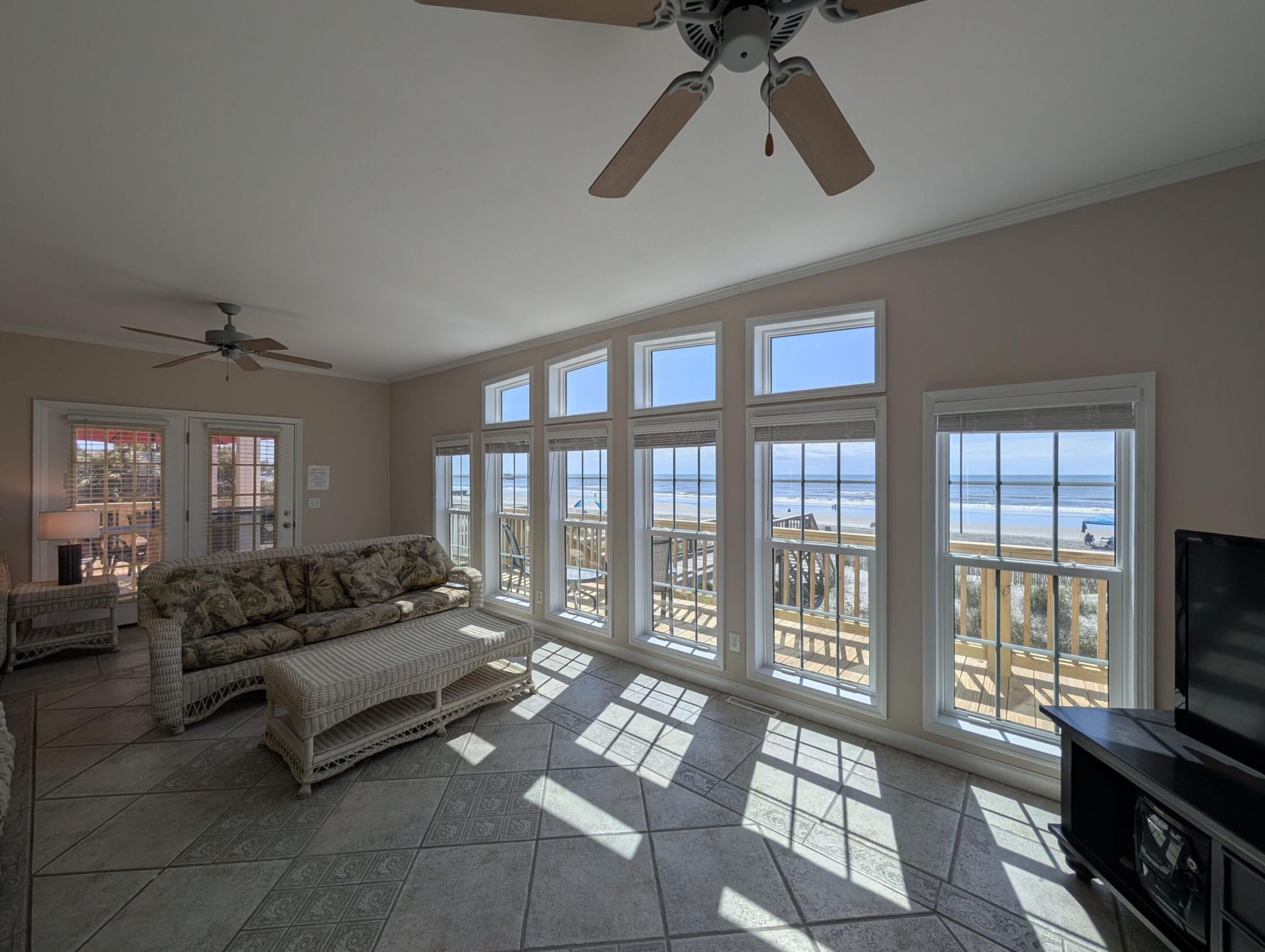 621 E Arctic Avenue Photo 17