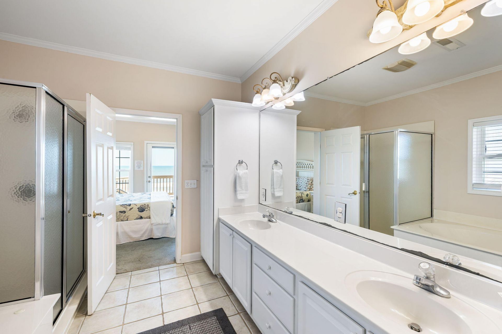 621 E Arctic Avenue Photo 18