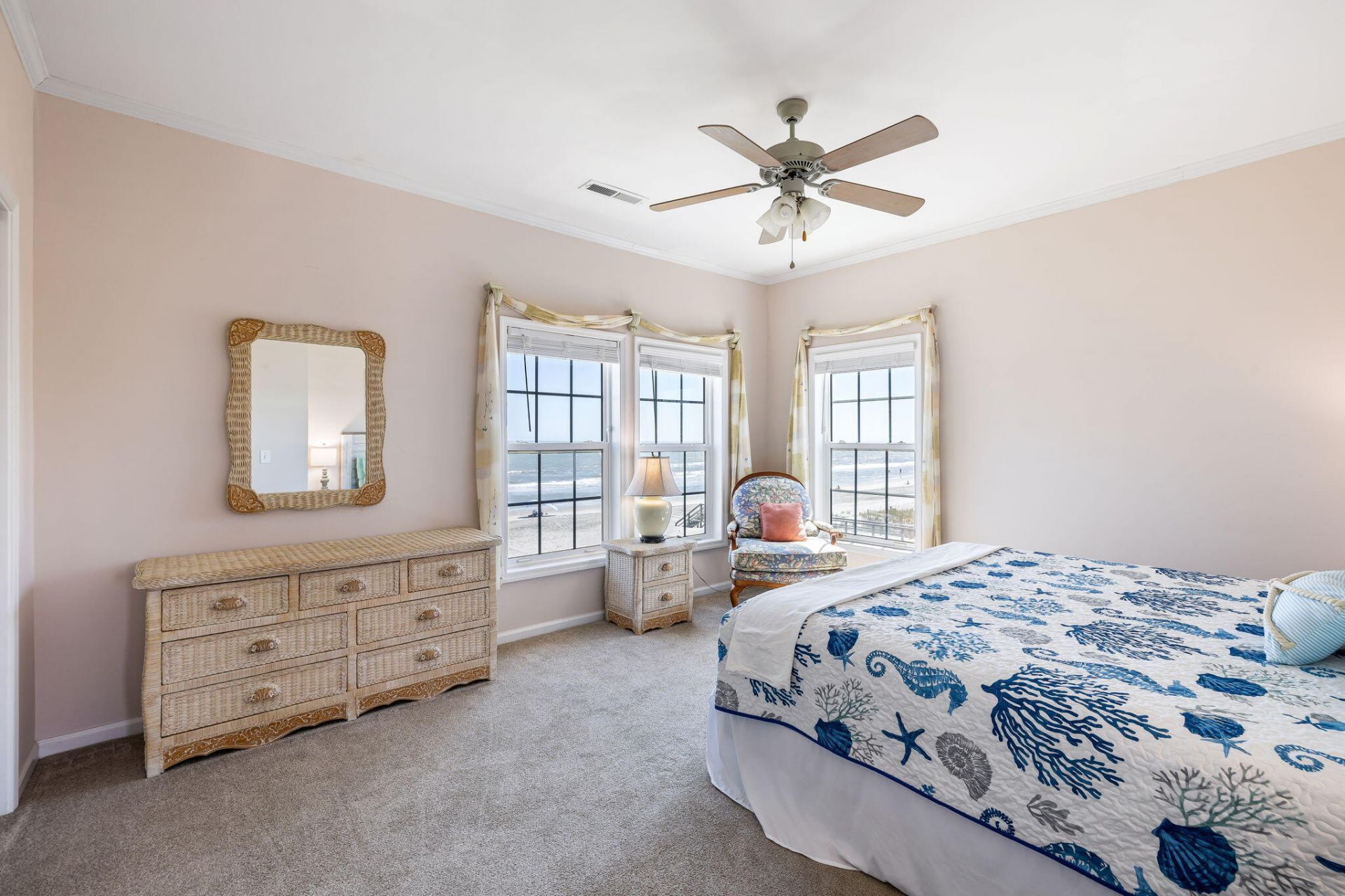 621 E Arctic Avenue Photo 20