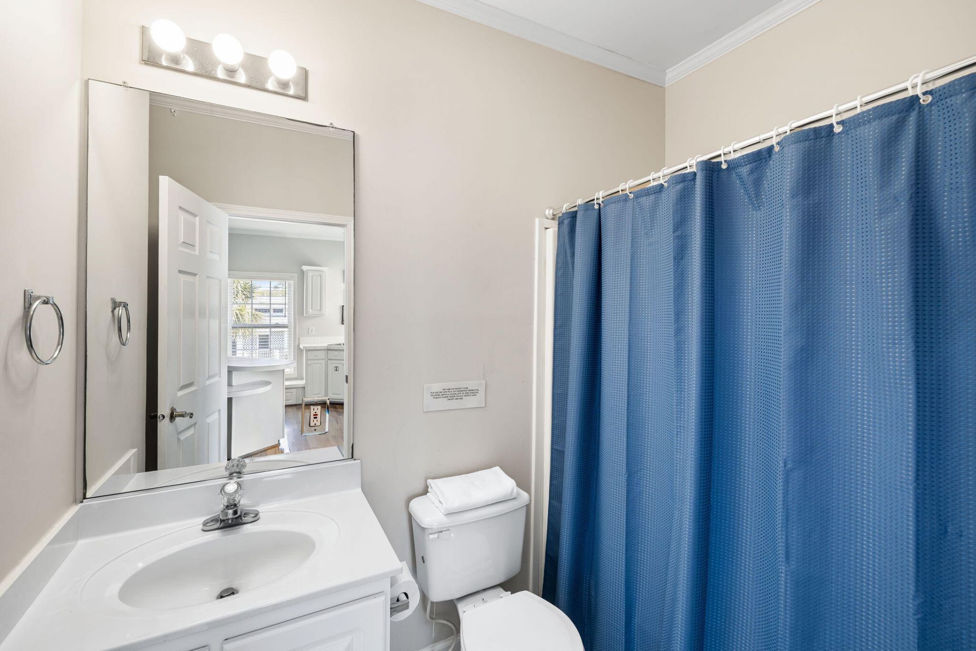 621 E Arctic Avenue Photo 28