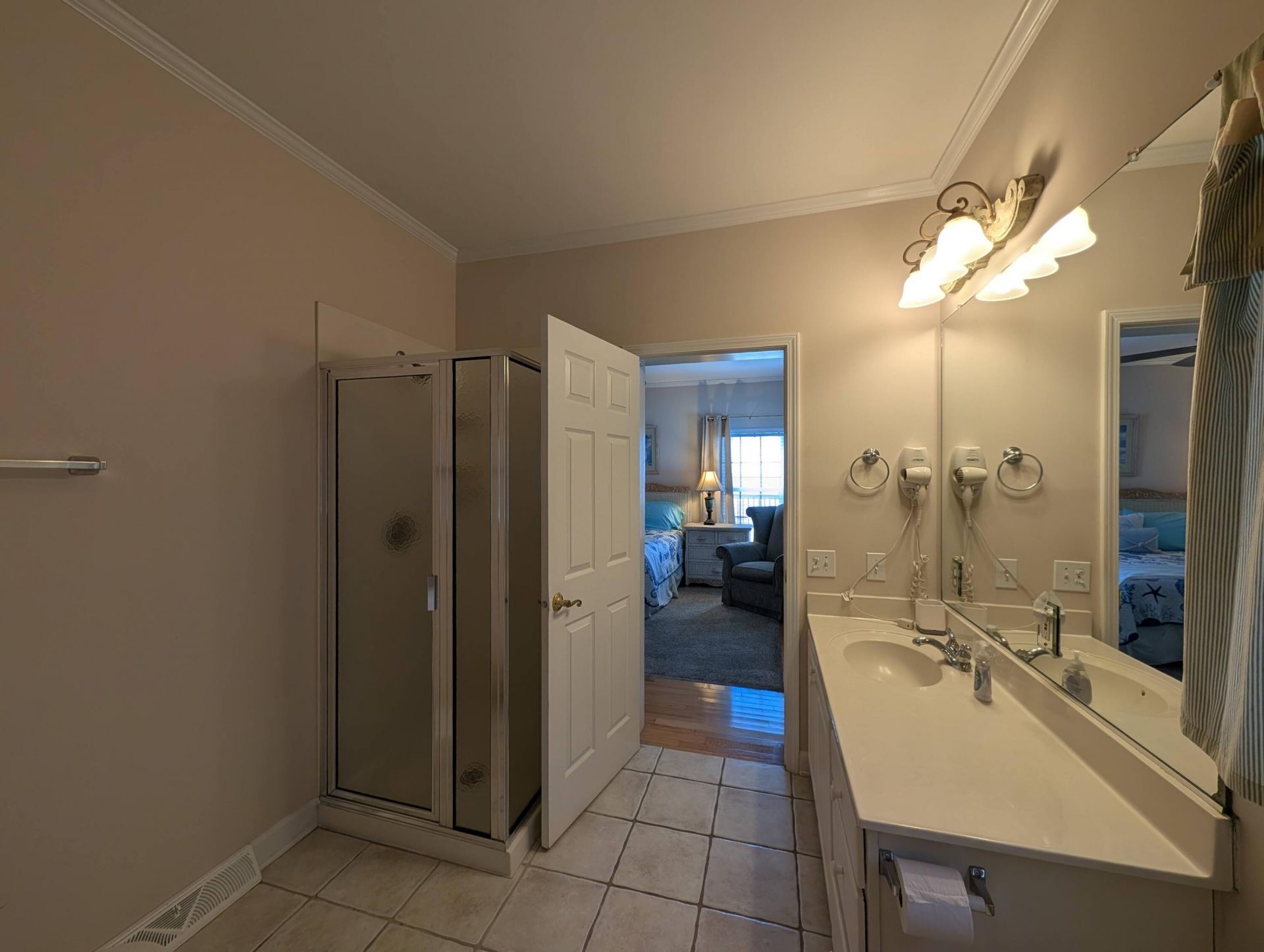 621 E Arctic Avenue Photo 34