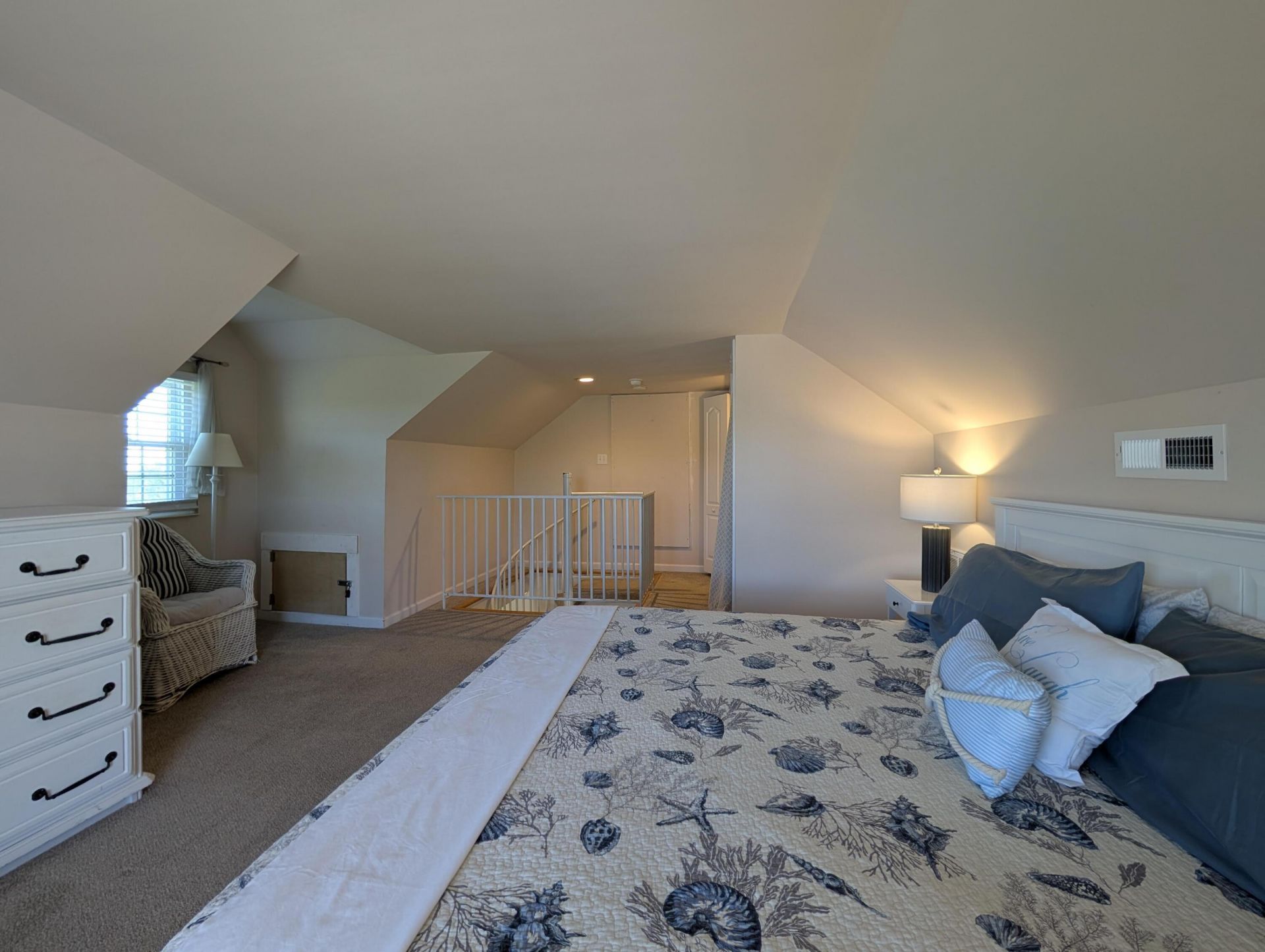 621 E Arctic Avenue Photo 41