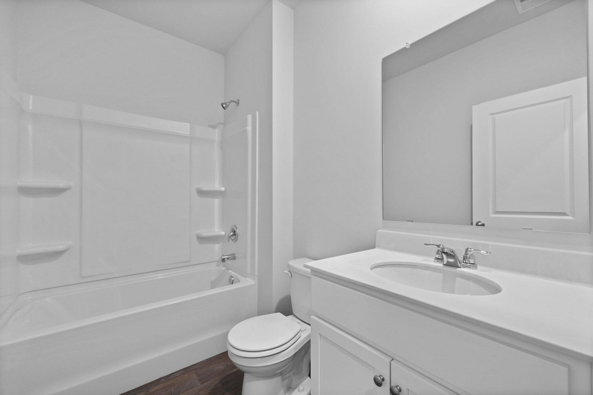 196 Broadstone Drive Photo 31