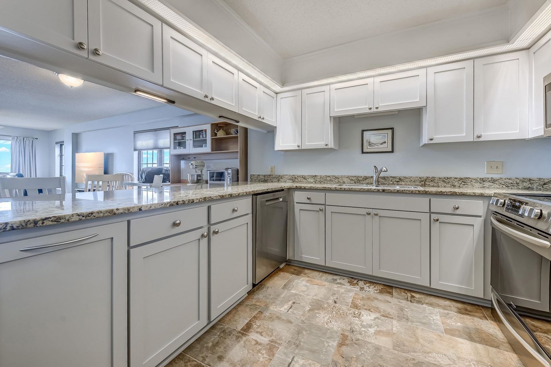 6108 N Ocean Blvd. Photo 4