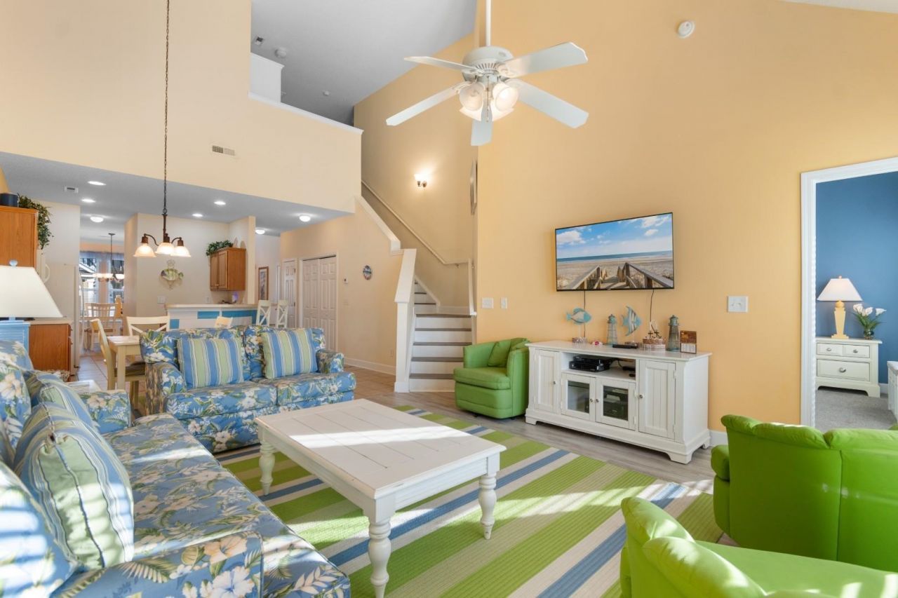 6172 Catalina Dr. Photo 10