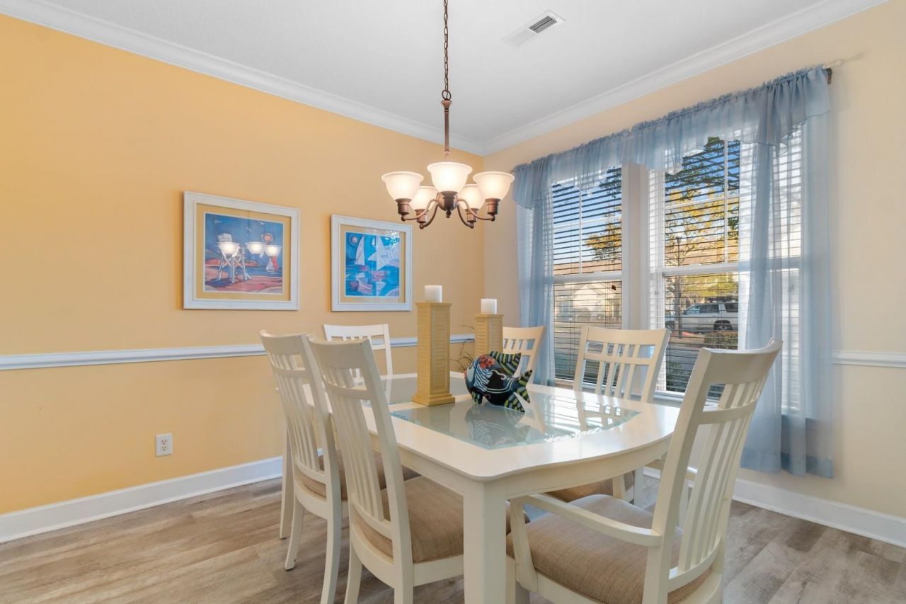 6172 Catalina Dr. Photo 11