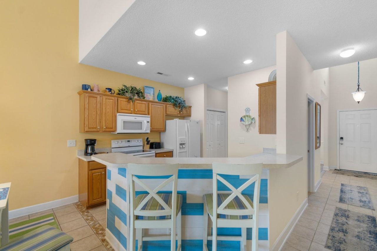 6172 Catalina Dr. Photo 7