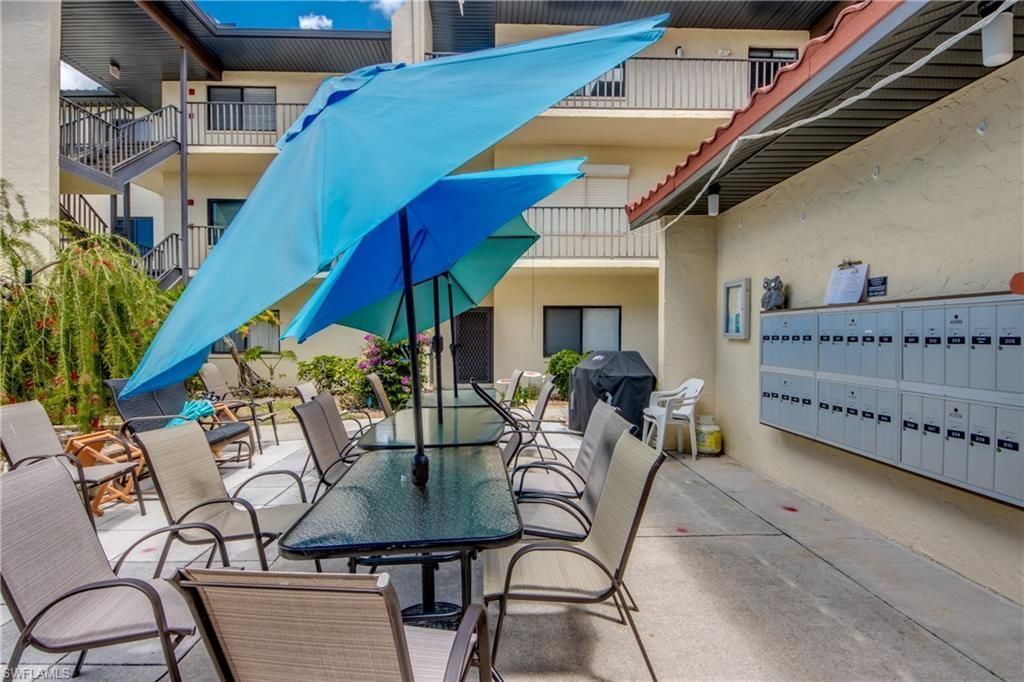 11110 Caravel Cir, Unit 110, Fort Myers, FL 33908 Photo