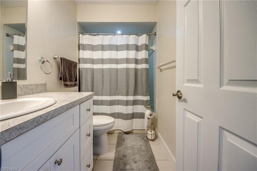 11110 Caravel Cir, Unit 110, Fort Myers, FL 33908 Photo