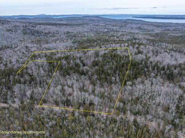 237 Knights Pond Road, Northport, ME 04849