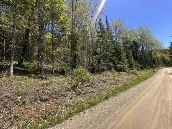 237 Knights Pond Road, Northport, ME 04849