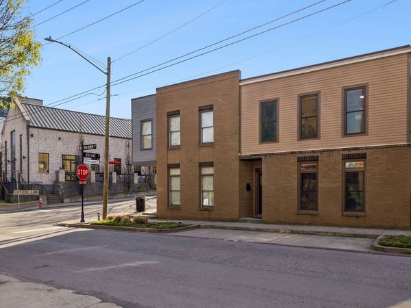 403 Van Buren St , Nashville, TN 37208
