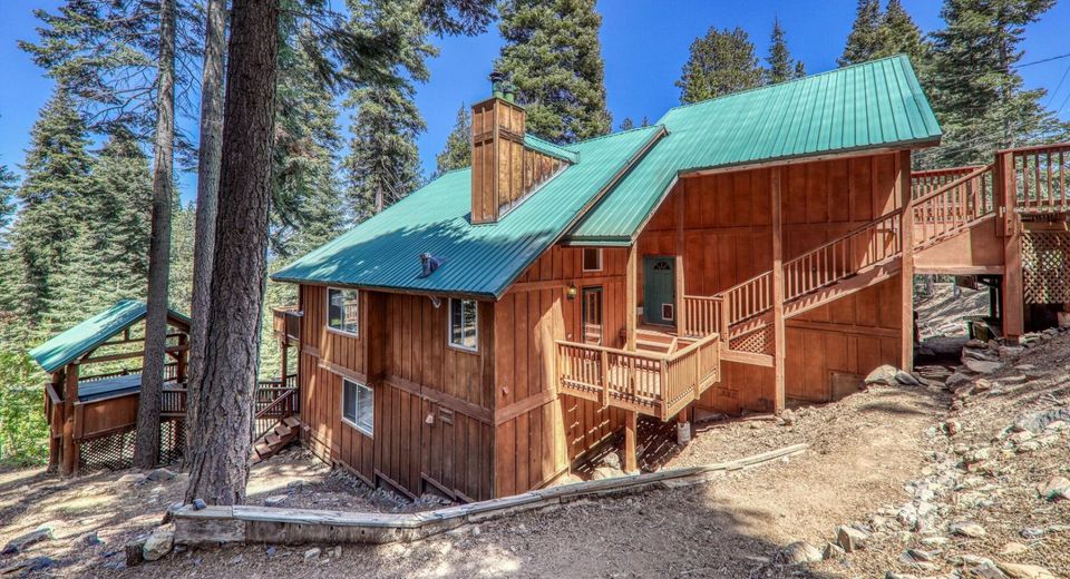 10880 Laurelwood Drive, Truckee, CA 96161 Photo