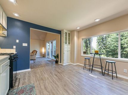 10880 Laurelwood Drive, Truckee, CA 96161 Photo