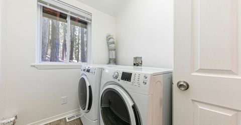 10880 Laurelwood Drive, Truckee, CA 96161 Photo