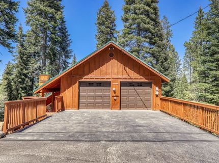 10880 Laurelwood Drive, Truckee, CA 96161 Photo