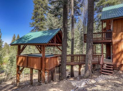 10880 Laurelwood Drive, Truckee, CA 96161 Photo