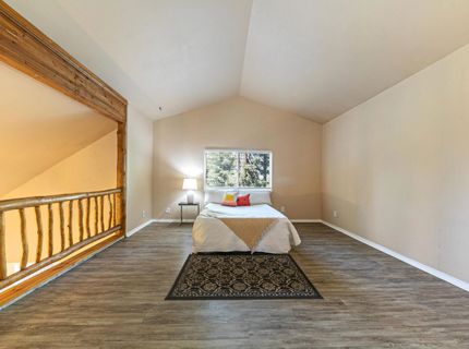 10880 Laurelwood Drive, Truckee, CA 96161 Photo