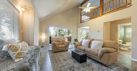 10880 Laurelwood Drive, Truckee, CA 96161 Photo