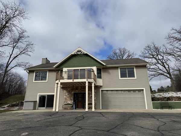 W360S10139 Markham ROAD, Eagle, WI 53119