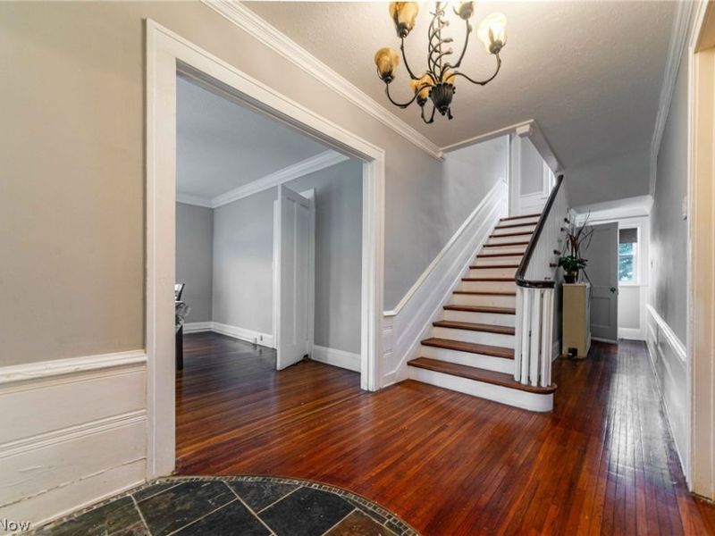 20303 Lake Shore Boulevard, Euclid, OH 44123 Photo 11