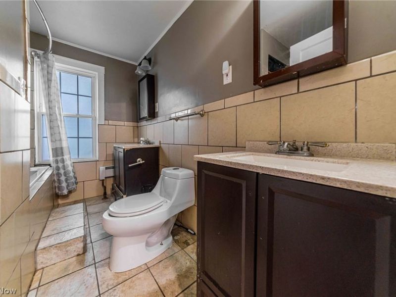 20303 Lake Shore Boulevard, Euclid, OH 44123 Photo 31