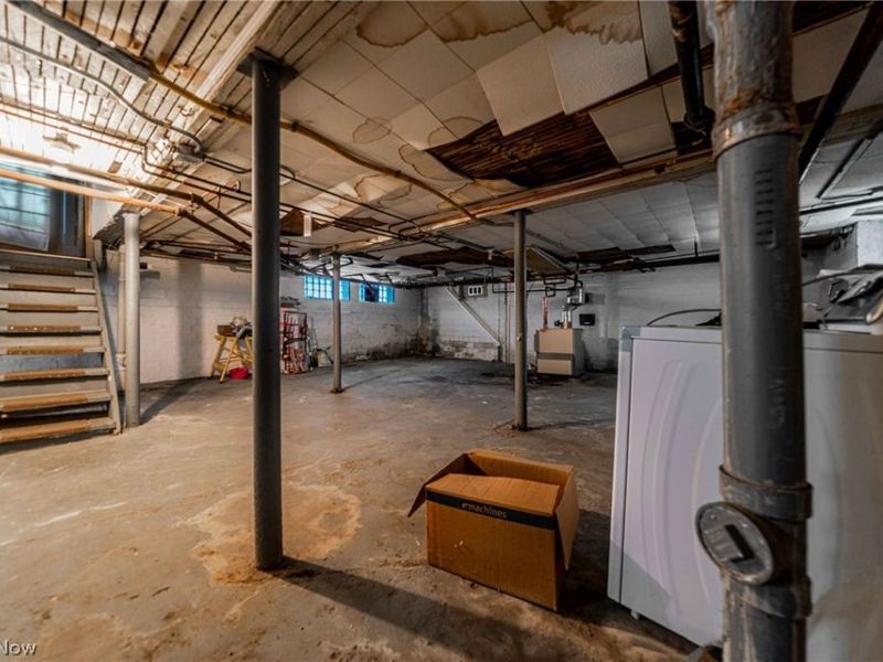 20303 Lake Shore Boulevard, Euclid, OH 44123 Photo 33