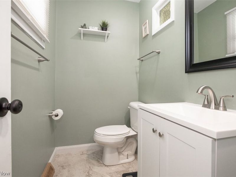 24634 Staghorn Drive, Bedford Heights, OH 44146 Photo 14