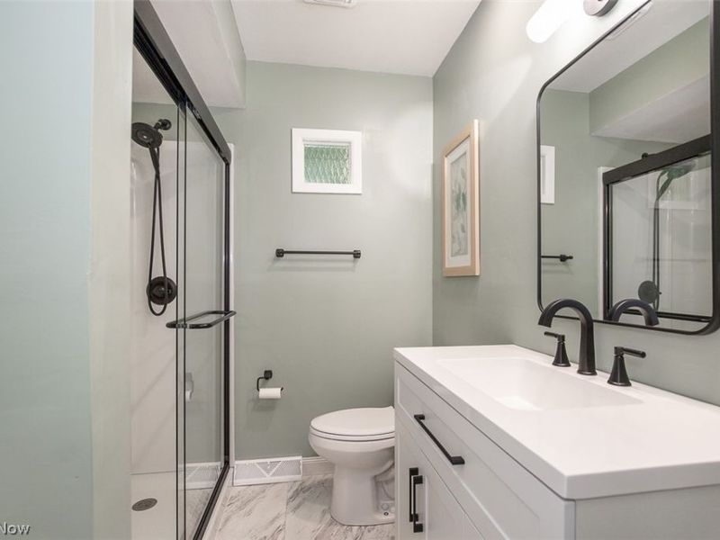 24634 Staghorn Drive, Bedford Heights, OH 44146 Photo 9