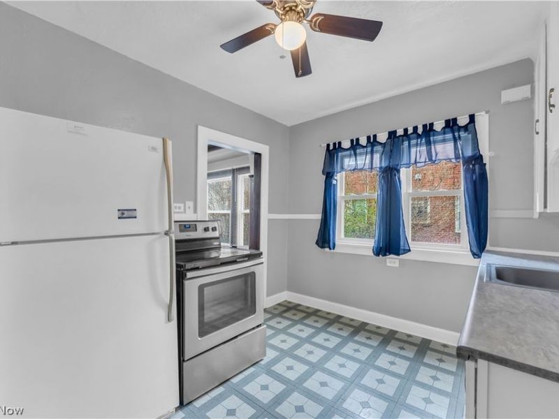 1042 Mozina Drive, Unit 1042/DN, Cleveland, OH 44119 Photo 13