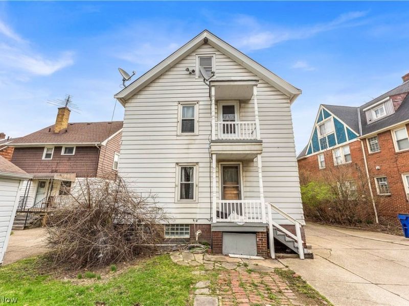 1042 Mozina Drive, Unit 1042/DN, Cleveland, OH 44119 Photo 24