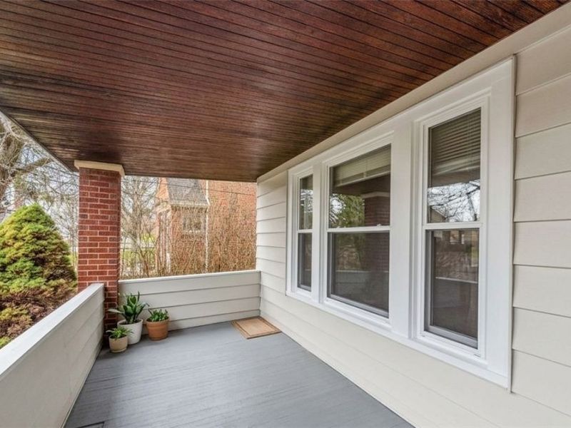 1042 Mozina Drive, Unit 1042/DN, Cleveland, OH 44119 Photo 4