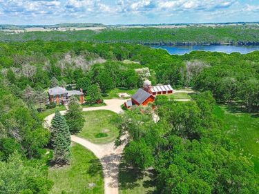 11253 Saint Croix Trail S, Denmark Twp, MN 55033