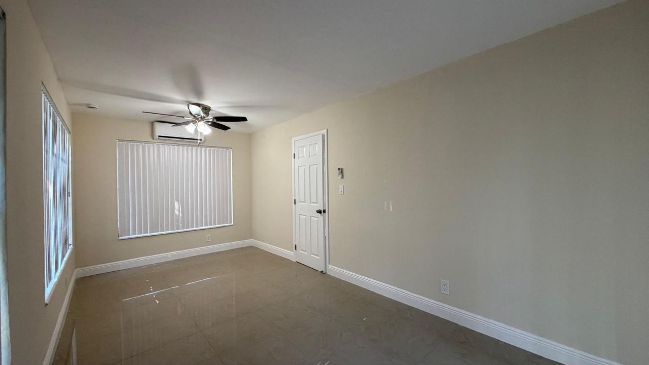 4081 NW 35th Avenue, Lauderdale Lakes, FL 33309 Photo