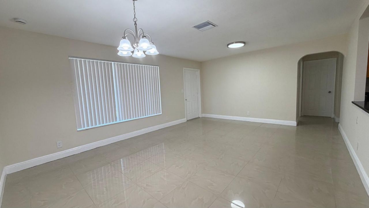 4081 NW 35th Avenue, Lauderdale Lakes, FL 33309 Photo