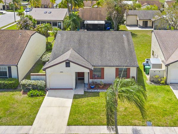 2363 SE Breckenridge Circle, Port St. Lucie, FL 34952