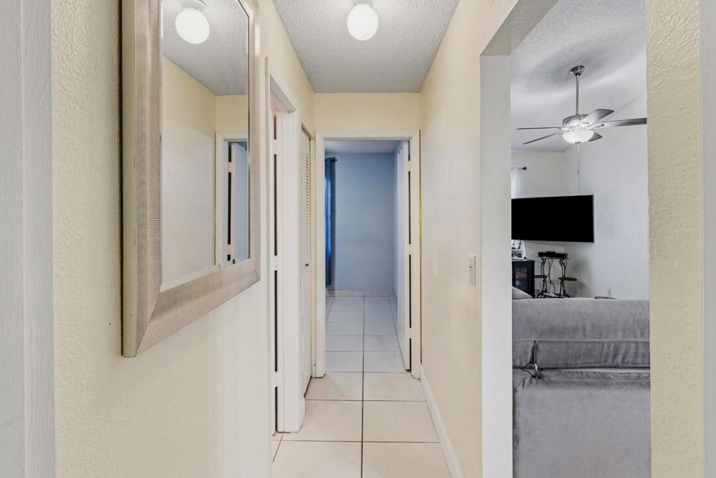 2363 SE Breckenridge Circle, Port Saint Lucie, FL 34952 Photo