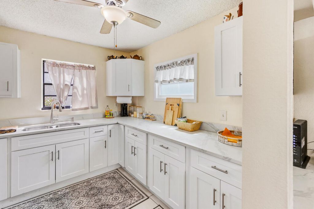 2363 SE Breckenridge Circle, Port Saint Lucie, FL 34952 Photo