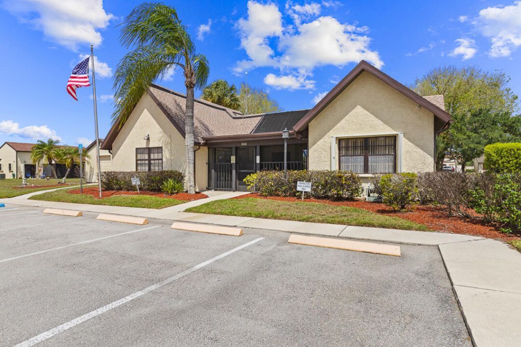 2363 SE Breckenridge Circle, Port Saint Lucie, FL 34952 Photo