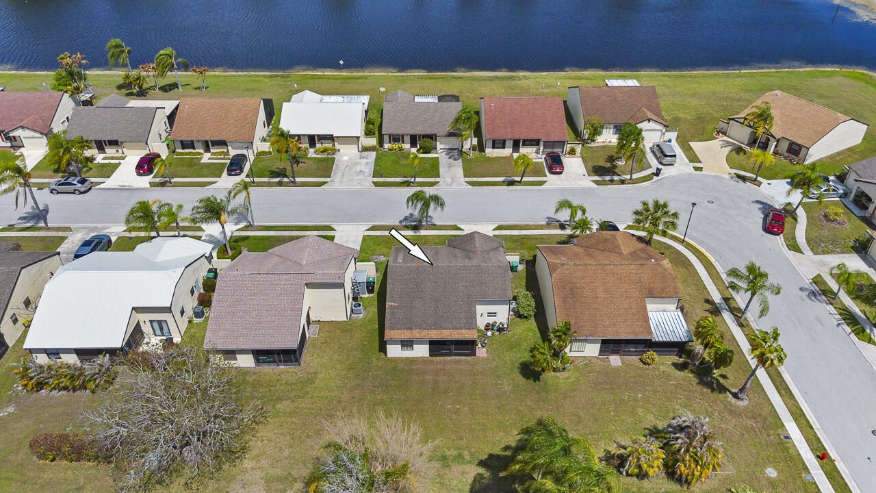 2363 SE Breckenridge Circle, Port Saint Lucie, FL 34952 Photo
