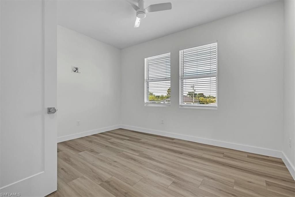 3527 Country Club Blvd, Cape Coral, FL 33904 Photo