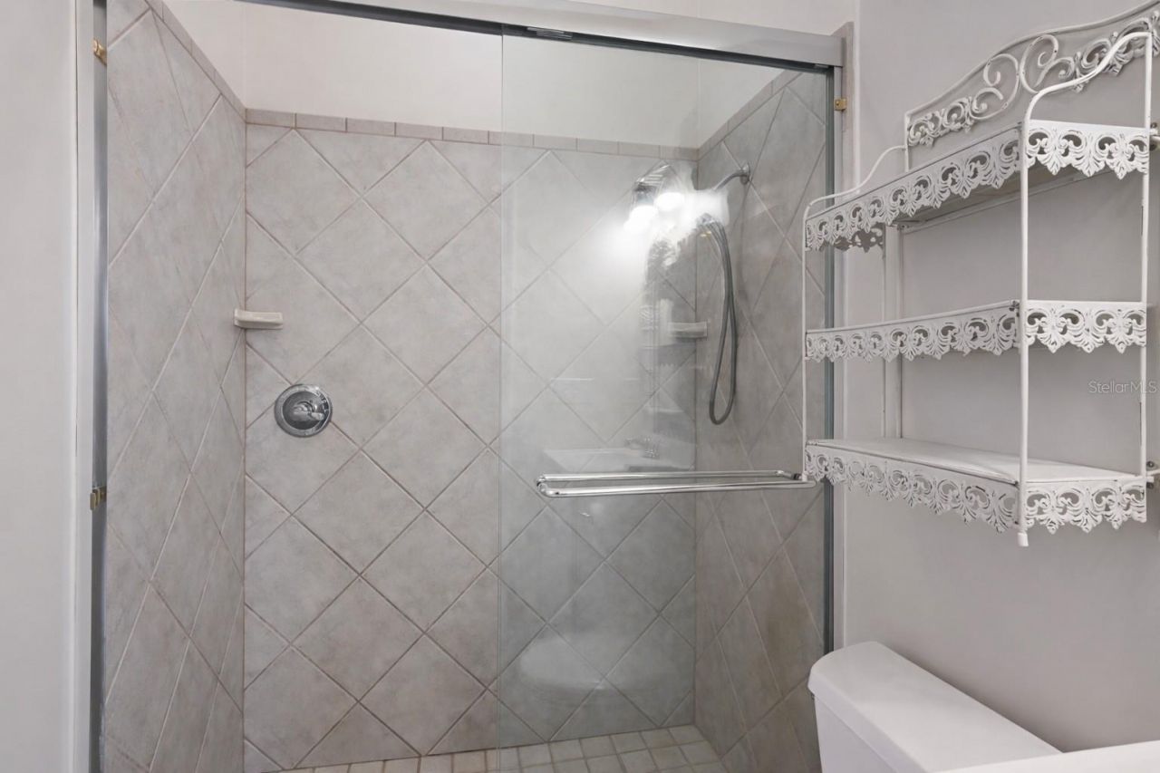 6912 7th Avenue Boulevard Nw, Bradenton, FL 34209 Photo