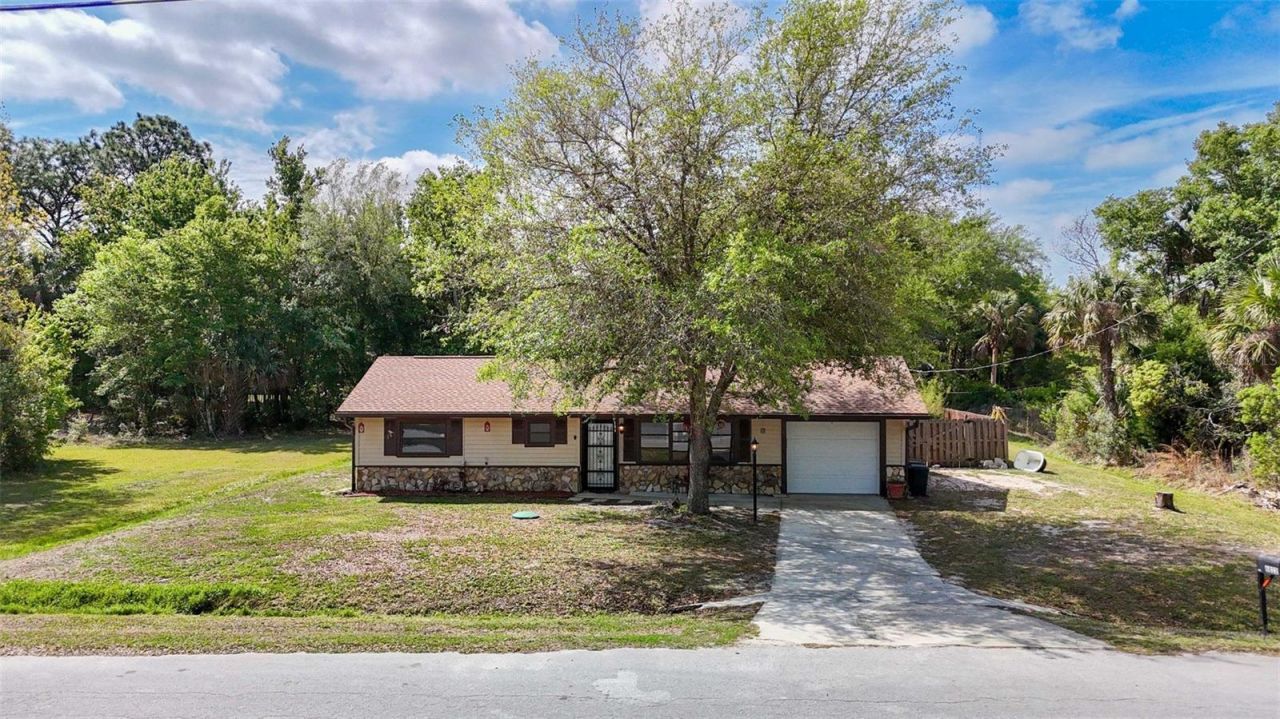 6822 W Doris Maretta Lane , Homosassa, FL 34446 Photo