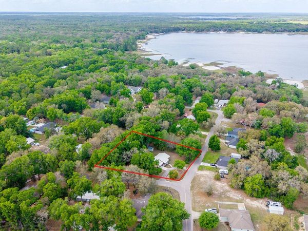 102 SWANS NEST CIRCLE, MELROSE, FL 32666